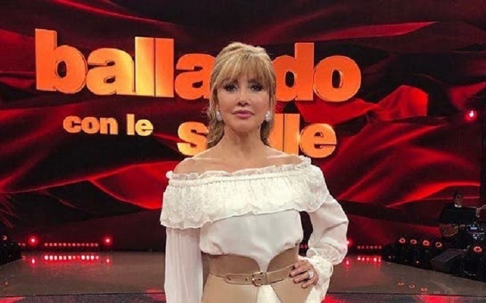 Ballando con le stelle 2021 conferenza stampa diretta Milly Carlucci