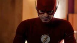 The Flash Nemici di guerra trama